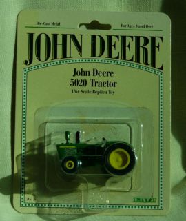 64 John Deere 5020 WF Tractor MOC 19​96