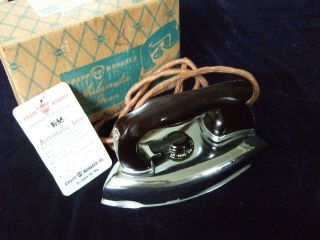 Vintage Knapp Monarch Clothes Iron I 53/Original Box   Made in St 