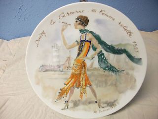   Porcelain Daisy collector plate De Limoges, France 1925 Ladys Fashion