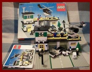 Legoland LEGO 381 Police Headquarters 1979 100% Complete BOXED with 