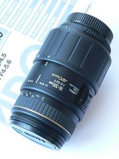   AF 70 300mm F/4   5.6 D APO Macro Zoom Lens for Nikon SLR   Excellent