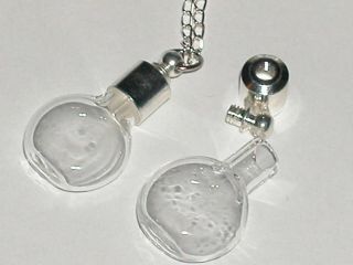 wholesale bottle vials pendant locket w screw cap time