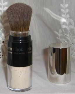 Kanebo Coffret Dor One Touch Gloss Powder Highlighter Loose Brush 