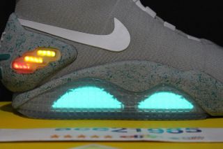 2011 Limited Edition Nike Mag 10 Back to the Future II Marty McFly 