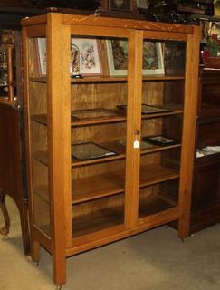   & Crafts Quartersawn Honey Oak Rectangular Glass China Cabinet OLD