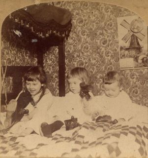 CHILDREN RISING FROM BED BALTIMORE, MD 1890 UNDERWOOD STEREOVIEW
