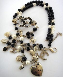   GROOVY**CHANEL 04A BLACK AND WHITE PEARL AND JET HEART CHARM NECKLACE