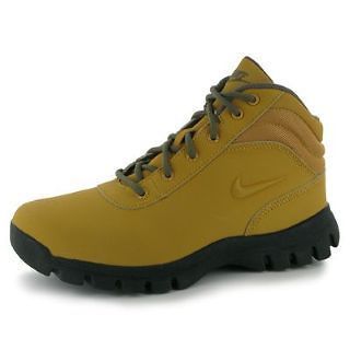 Junior Boys Nike Mandara Hiking Walking Boots Shoes   Sizes UK 3 4 5 