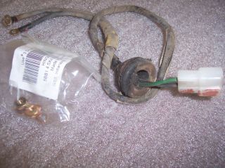 79 83 DATSUN 280ZX FUEL PUMP HARNESS BOMBA WIRING LOOM WITH NUTS AND 