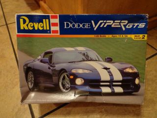 revell dodge viper gts car 1 25 scale model kit