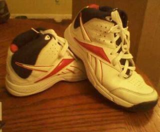YOUTH REEBOK HIGH TOP SNEAKERS SIZE 2 EXCELLENT USED CONDITION