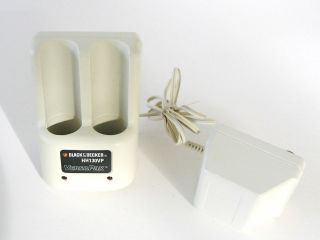 white black decker hh130vp versa pak dual port battery charger