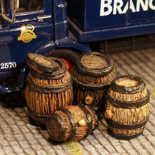 thebattleforge 28mm O Gauge Wine and Beer Barrels   Variations