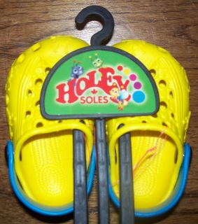 holey soles critters yellow sz 4 5 child new