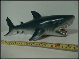 JAWS LARGE GREAT WHITE SHARK RUBBER TOY 14 INCHES