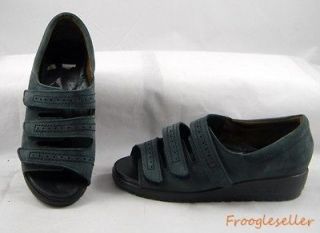 Kumfs womens open toe velcro strap oxfords shoes 5.5 XXW bluish gray 
