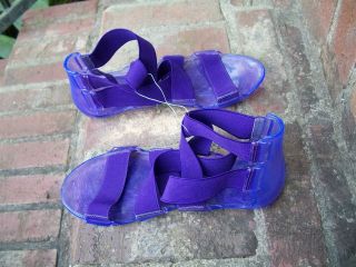 NEW CHIC ZIGI GIRL PURPLE GRAPE SCENTED ELASTIC GLADIATOR JELLY SOLE 