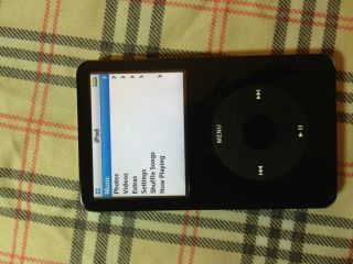 Apple iPod Video Black 30 GB 5th Gen A Condition
