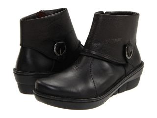 Naot Footwear Lets Go Black Raven Leather/Caviar Leather/Black Suede 