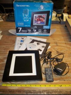   PAN7000DW 7 Digital Picture Frame Black w Accessories Software