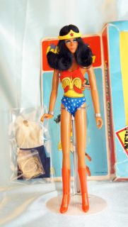 Vintage Mego Action Figure Wonder Woman 12  Fly Away in Box Linda 