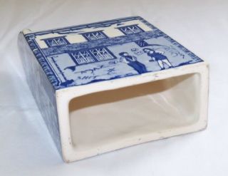   delft blue hand painted dutch house red light district amsterdam