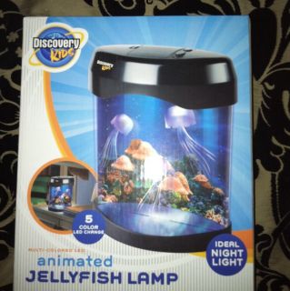 Discovery Kids Animated Jelly Fish Tank & Night Light Battery Operated 