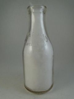 Vintage Wern Farms Waukesha Wi Dairy Advertising Milk Bottle 1 Quart 