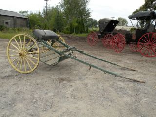 Antique Horse Drawn Sulky Carriage Farm Equipment Vehicle