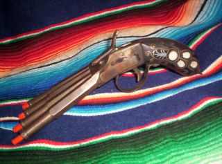Antique Duck Foot Pirate Pistol Black Powder Dummy Gun