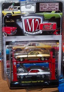 M2 Machines Auto Lift 2 Pack 69 Chevy Camaro SS 350 with Gold Chase 