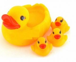 Four duck baby bath toys Childrens toys Creak sound Ducks family