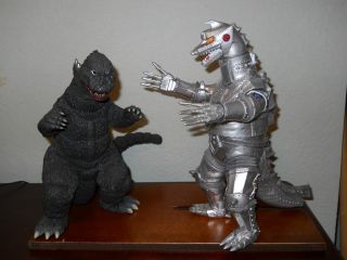 Godzilla vs MechaGodzilla Billiken 12 professionally built painted