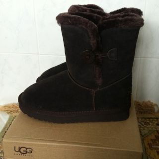 UGG Chocolate Bailey Button Boots Size 7