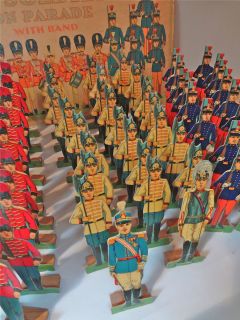 100 Soldiers on Parade Vintage Game from Milton Bradley