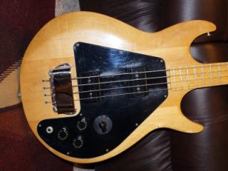 beautiful vintage gibson bass ripper guitar l9s
