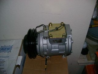 BRAND NEW AC COMPRESSOR AND CLUTCH co10802sc (Fits More than one 