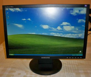 Samsung SyncMaster 940NW 19 Widescreen LCD Monitor