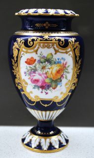 SIGNED Albert Gregory C 1921 Royal Crown Derby painted floral 