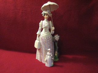 1988 Mrs Albee Figurine Mini Albee Figurine
