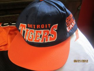 Vintage DETROIT TIGERS American league East Logo Snapback Hat By Drew 