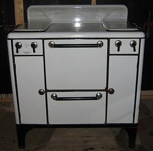 Wonderful Vintage Tappan Insulated Gas Stove Range Oven