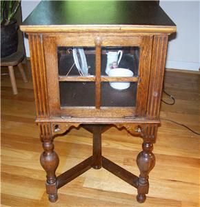 Antique Oak Curio Display End Table 3 Sided Pull Down Doors 16 Glass 