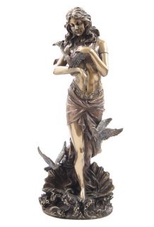 Aphrodite with Doves Statue Sculpture Figurine Sexy Lady 11 H Z600A4 