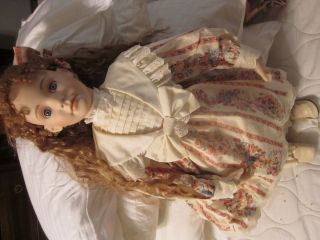 Vintage 27 inch Hamilton Doll Ashley 1639A 1991