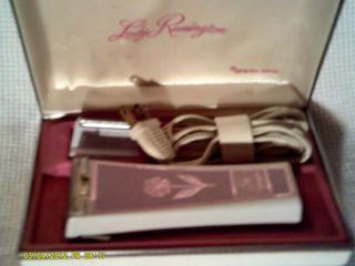 Lady Remington Vintage Elecrtic Razor 70s or 80s Excellent Cond