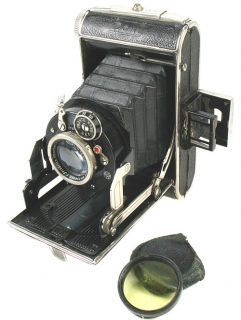 Vintage Certo Dolly Model A Camera W/ Corygon Anastigmat 75mm & Pronto 