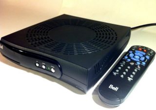 Bell Satellite TV Expressvu Digital SD 4100 Receiver with Remote
