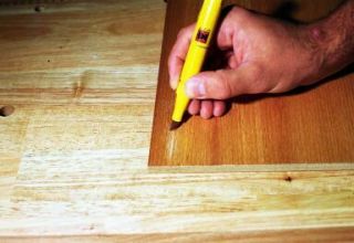 Konig Felt Touch Up Wood Furniture Repair Dye Pen