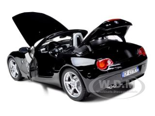   18 scale diecast model of BMW Z4 Black die cast model car by Bburago